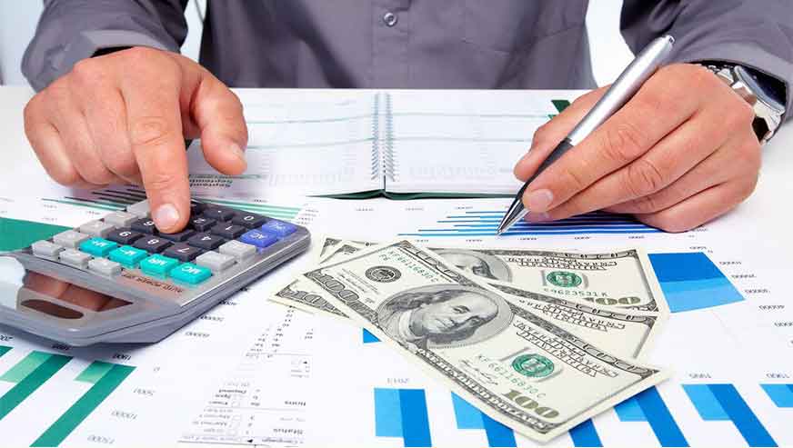 کارشناس مدیریت مالی